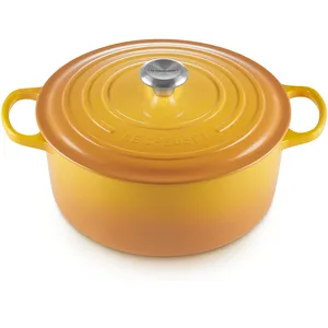Comparateur de prix : Le Creuset Cocotte Signature en Fonte Émaillée avec Couvercle, 28 cm, Ronde, 6.7 L, 6.125 kg, Nectar, 21177286724430