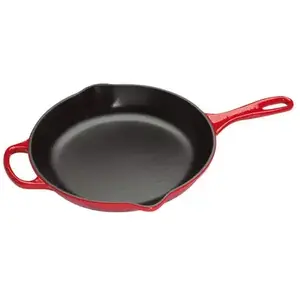 Comparateur de prix : Skillet - Le Creuset - Cerise - 23 cm - Fonte émaillée - Tous feux dont induction