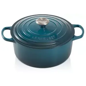 Comparateur de prix : Cocotte ronde - fonte émaillée deep teal - Ø20 cm 2,4 l Le Creuset