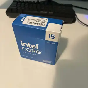 Intel Core i5-14600KF processeur 24 Mo Smart Cache CM pas cher