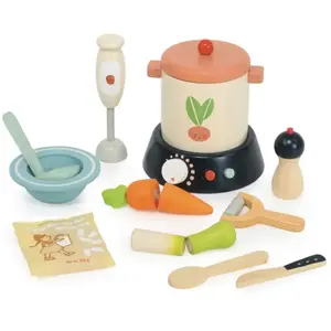 Robot soupe légumes et accessoires en bois