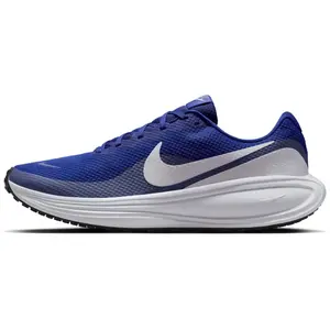 Baskets basses Nike Revolution 8 P31704724 pas cher