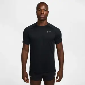 Comparateur de prix : Maillot manches courtes nike dri fit adv stride noir homme
