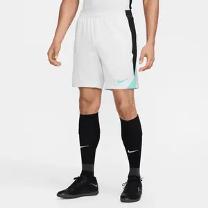 Short de foot Dri-FIT Nike Strike pour homme - Gris XL FN2401-025 pas cher