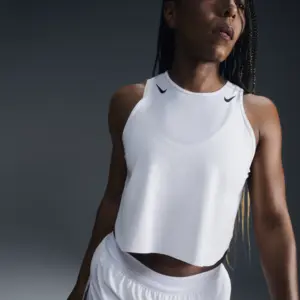 Debardeur crop nike aeroswift blanc femme pas cher