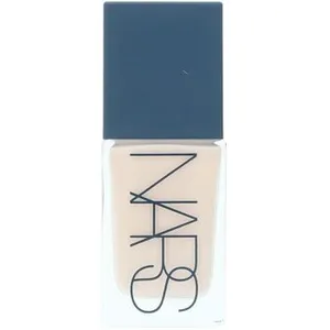 NARS Light Reflecting Foundation - Fond de Teint Fluide pas cher