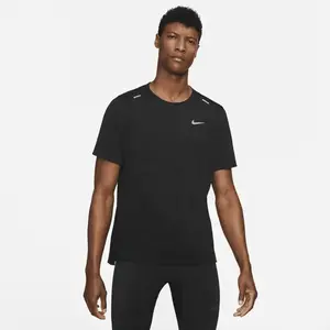 Haut de running à manches courtes Dri-FIT Nike Rise 365 pour homme - Noir S CZ9184-013