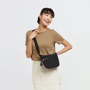 Kipling Sac Bandoulière Arto S Black Noir Petit Femme 100