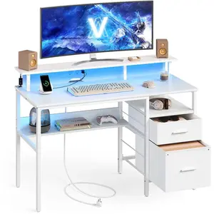 VASAGLE Bureau gaming avec lumières led et multiprise 2 tiroirs 2 port... pas cher
