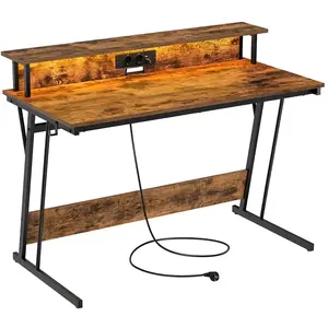 VASAGLE Bureau gaming avec LED et multiprise, Marron Rustique / 120L x 60P cm pas cher