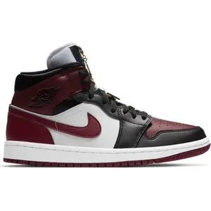 Chaussure Air Jordan 1 Mid SE pour Femme - Noir 37.5 CZ4385-016Vendu parkaufland