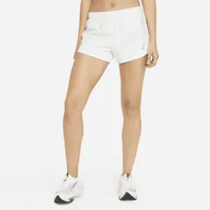 Short Nike DD5935-100 pour Femme pas cher