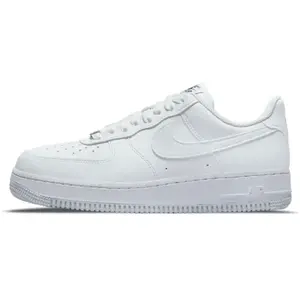 Comparateur de prix : Chaussures Nike Air Force 1 '07 Next Nature pour Femme - Blanc 43 DC94...