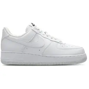 Comparateur de prix : Chaussures Nike Air Force 1 '07 Next Nature pour Femme - Blanc 36 DC94...