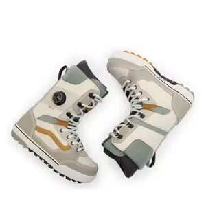 Boots snow VANS Invado Pro (DARR BEIKH) Homme pas cher