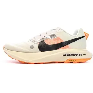 Nike Ultrafly W Chaussures de sport femme Blanc 41Vendu paramazon