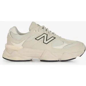 Comparateur de prix : New Balance 9060 (GS) Unisex Lifestyle gris Taille 37 Chaussures
