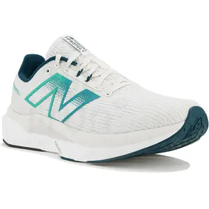 Baskets New Balance FuelCell Propel v5 blanc bleu turquoise - 40.5 pas cher