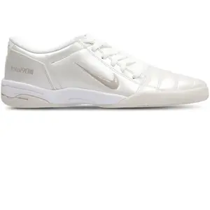 Nike Total 90 - Blanc, Blanc 42.5 pas cher