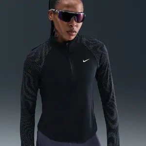 Haut de running à 1/4 de zip Dri-FIT Nike Tempo Flash pour femme - Noi... pas cher