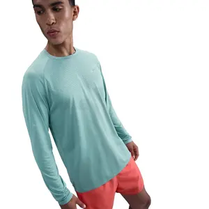 Nike Stride vêtement running homme Vert XL pas cher