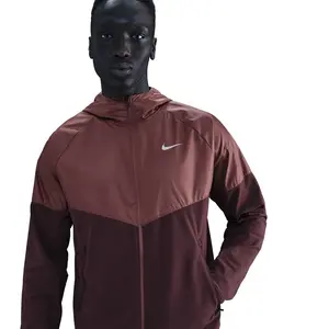 Nike Miler Veste running Hommes - rouge foncé, bronze, Taille L pas cher