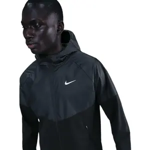 Veste imperméable Nike Miler Noir M HV2669-010 pas cher