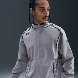 Veste de survêtement Nike Total 90 Gris XL HV6406-043Vendu parfoot-store