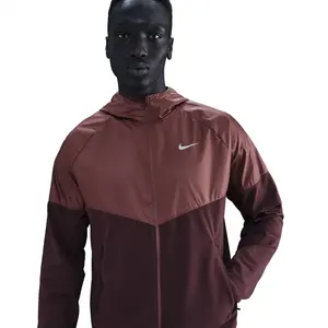 Nike Miler Veste running Hommes - rouge foncé, bronze, Taille M pas cher