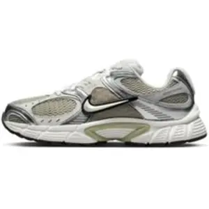 Baskets femme Nike V5 RNR Vert 40 HQ7901-301 pas cher