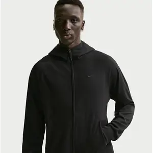 Nike Sweat à capuche haute performance entièrement zippé à protection UV Dr... pas cher
