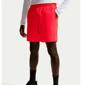 Short de running avec sous-short intégré 18 cm Dri-FIT Nike Challenger... pas cher
