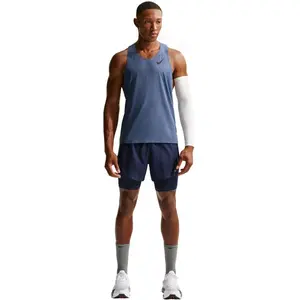Nike ADV AeroSwift vêtement running homme Bleu M pas cher