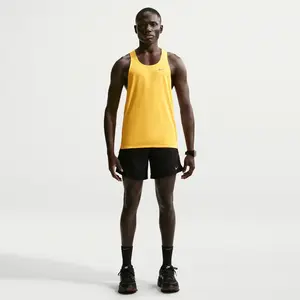 Comparateur de prix : Short de running 2-en-1 18 cm Dri-FIT Nike Stride pour homme - Noir M ...