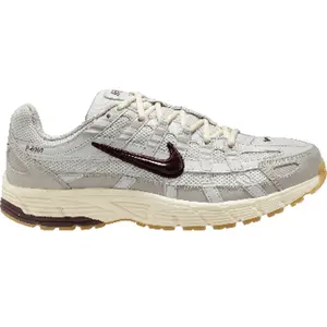 Nike P-6000 Homme - Baskets, Marron - Pointure 41 - Maille/synthétique pas cher