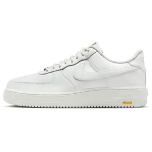 Nike Chaussures Air Force 1 GORE-TEX pour Homme - Blanc 40 HV5953-100 pas cher