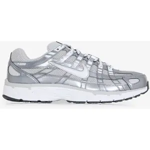 Comparateur de prix : Chaussures Nike P-6000 pour femme - Gris 41 IO3496-001