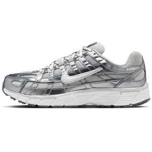 Chaussures Nike P-6000 pour femme - Gris 36.5 IO3496-001