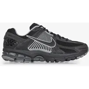 Comparateur de prix : Chaussure Nike Zoom Vomero 5 pour homme - Gris 44 HF1553-006