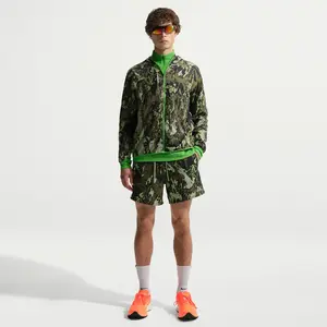 Short de trail avec sous-short intégré Nike ACG Dri-FIT 15 cm pour hom... pas cher