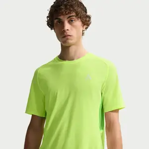 Haut de trail homme Dri-FIT ADV Nike ACG « Solar Chase » - Jaune XS IO... pas cher