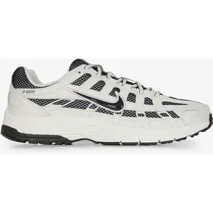 Chaussure Nike P-6000 pour homme - Blanc 43 IO8711-101 pas cher