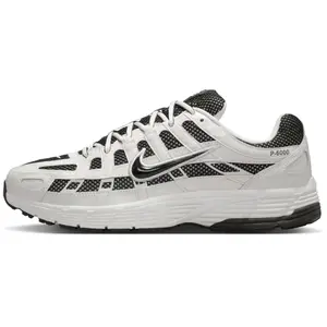 Chaussure Nike P-6000 pour homme - Blanc 42 IO8711-101 pas cher