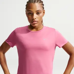 Haut de running à manches courtes Dri-FIT Nike Tempo pour femme - Rose... pas cher