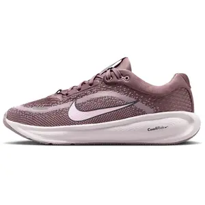 Nike Nike Stellar Ride (GS) Running Shoes pas cher