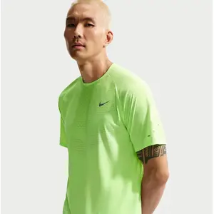 Nike Stride Maillot de course Hommes - vert clair, argent, Taille XXL pas cher