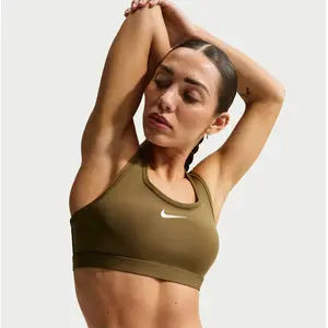 Brassière de sport rembourrée Nike Swoosh à maintien normal pour femme...