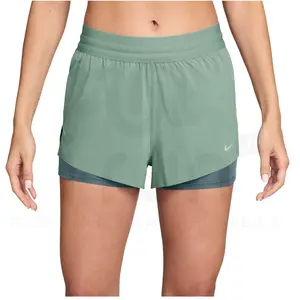 Nike Swift Short de running Femmes - vert clair, argent, Taille S pas cher