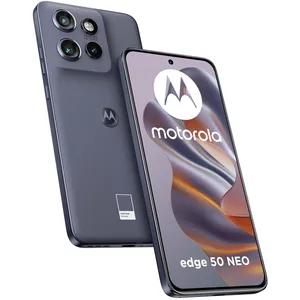Motorola Edge 50 Neo (8/256 Go, Sony LYTIA 700C 50 + 13 + 10 MP Selfie 32 MP, écran 6,36" POLED 120 Hz, IP68, MediaTek MTK 24M, batterie 4310 mAh, Charge 68 W, Android 14), Pantone Grisaille pas cher