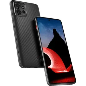 Smartphone ThinkPhone Motorola noir 6,6 8 Go RAM 256 Go stockage 5 Ah pas cher